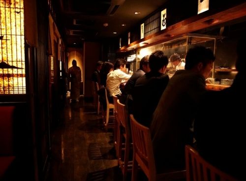 N3 必备品 [就在东京银座站旁边] 餐饮工作人员/正在开发餐厅的外国人/活跃/成长型公司