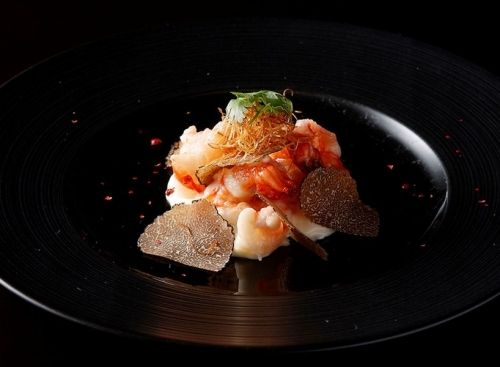 N3 required [near Ginza Station, Tokyo] Food and beverage staff/foreigner active/Asian restaurant