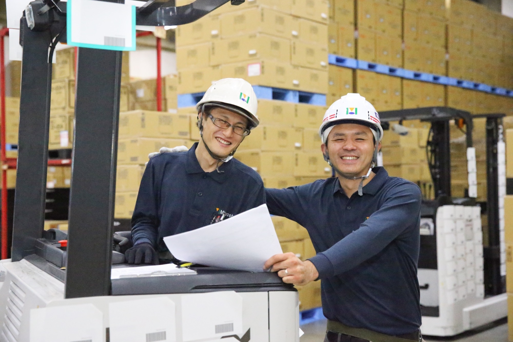 1,350 yen per hour [Forklift qualified] Warehousing and shipping of