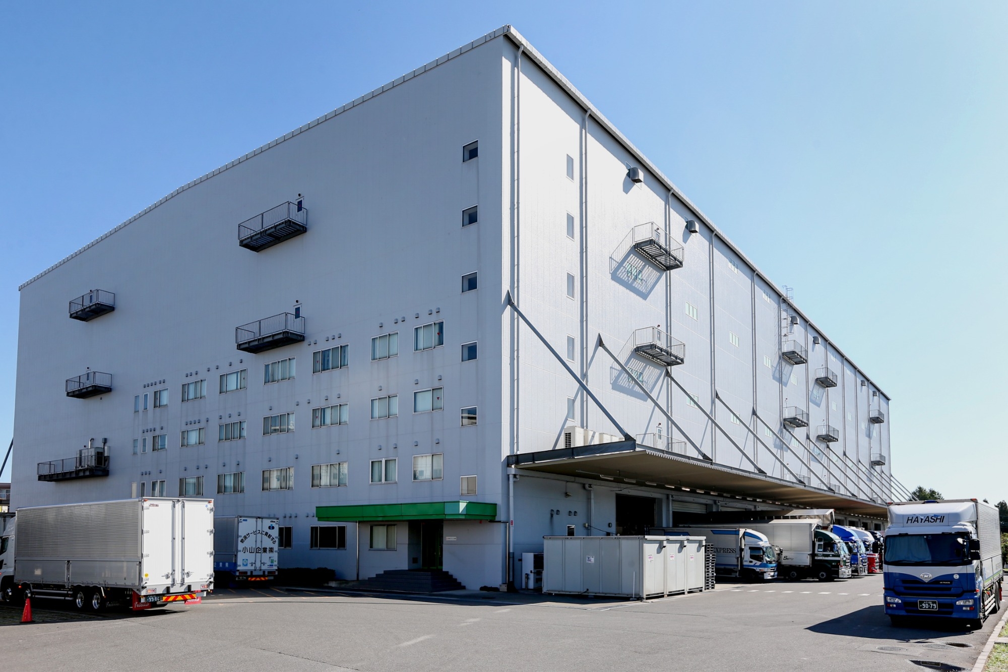 1,350 yen per hour [Forklift qualified] Warehousing and shipping of