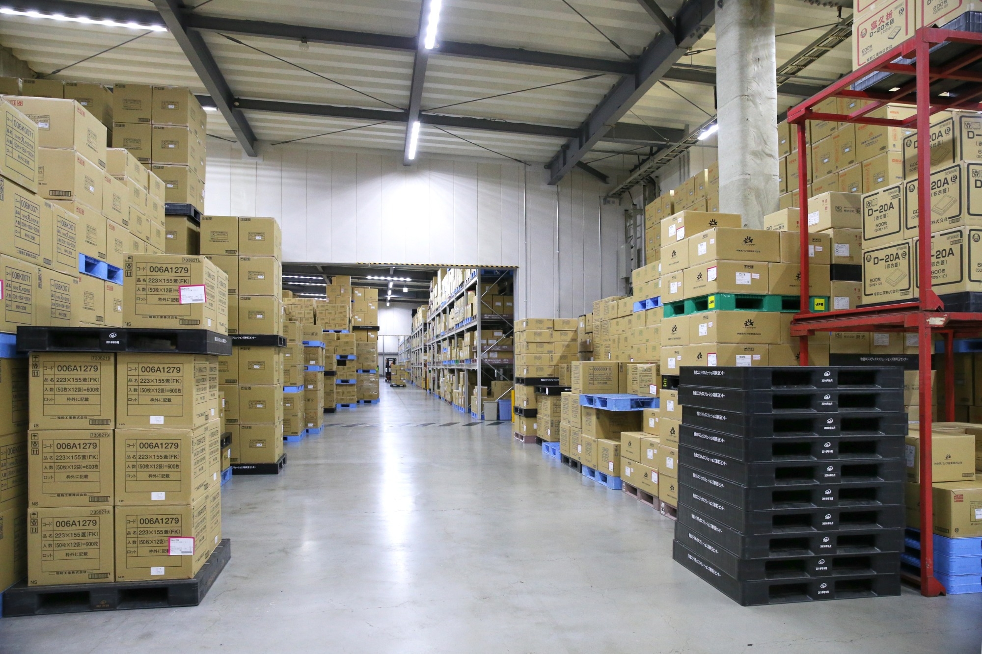 1,350 yen per hour [Forklift qualified] Warehousing and shipping of