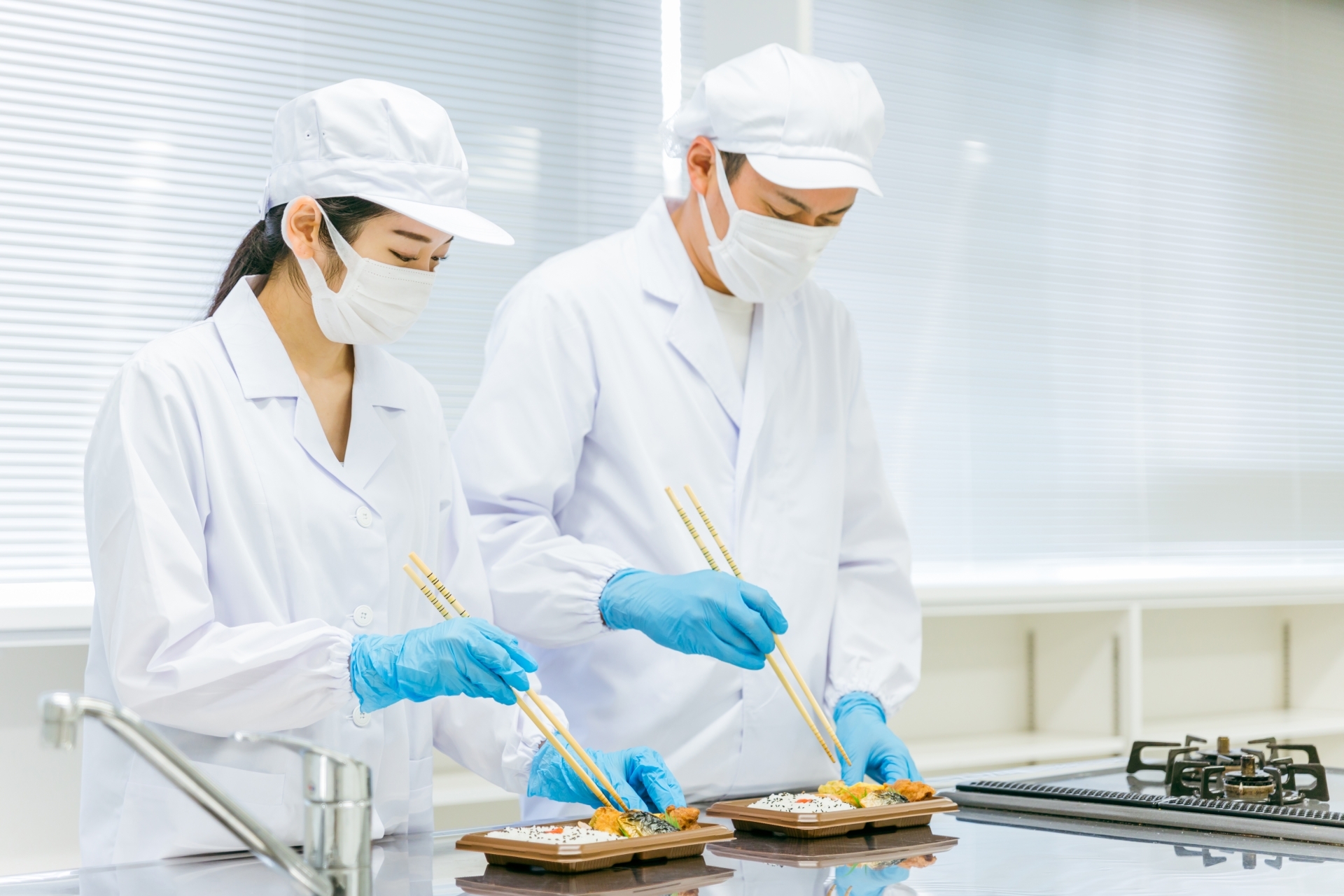 【Hourly wage 1,500 yen】Akasaka Kitchenスマイルズ株式会社TokyoCooking and