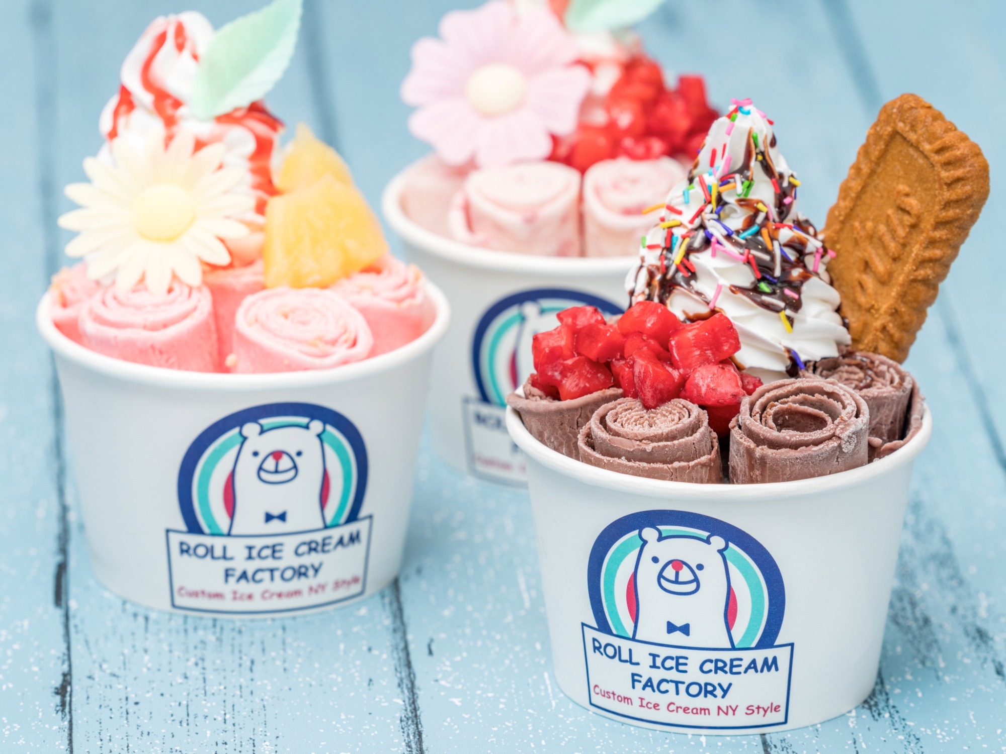 High hourly wage ★ 1,150 yen /Can make the most of English/Roll ice